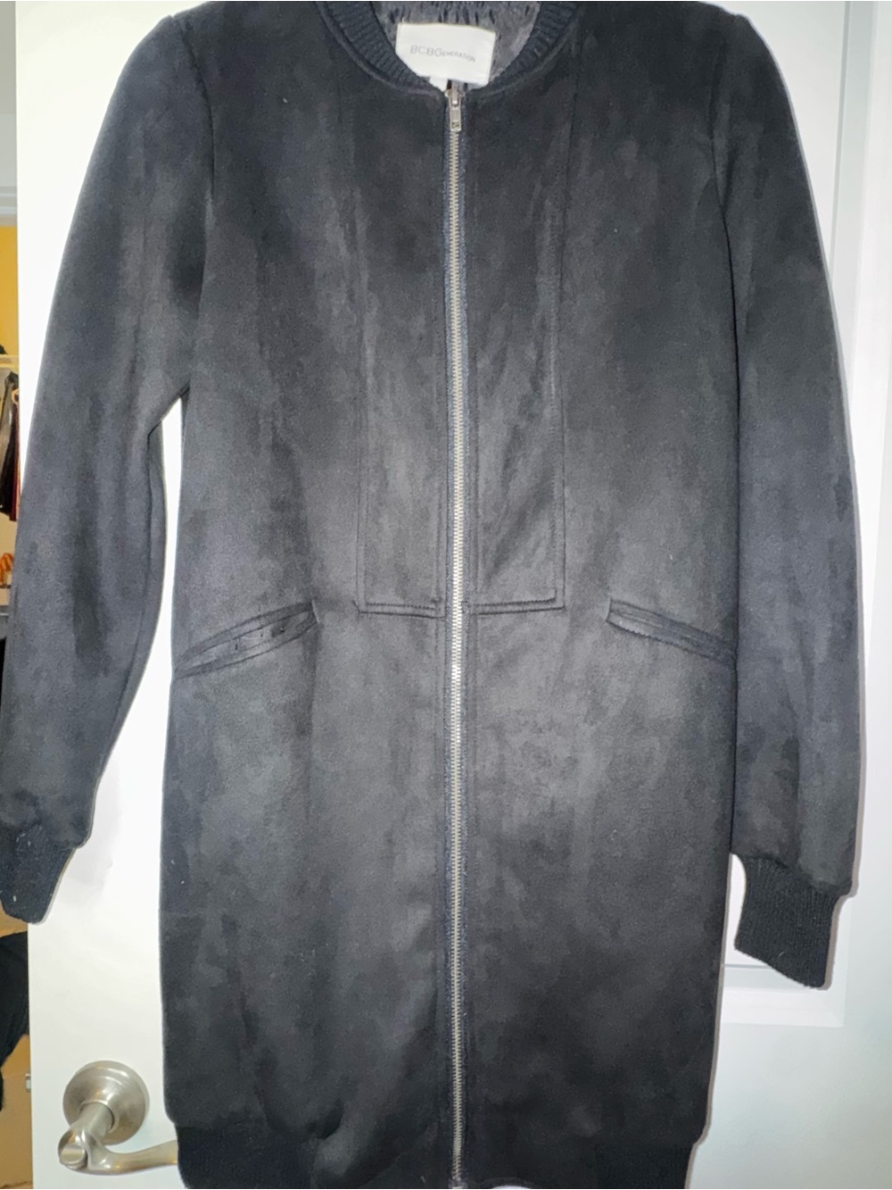 BCBGeneration Faux Suede Long Bomber Jacket Size XXS Black Longline runs large - Picture 9 of 13